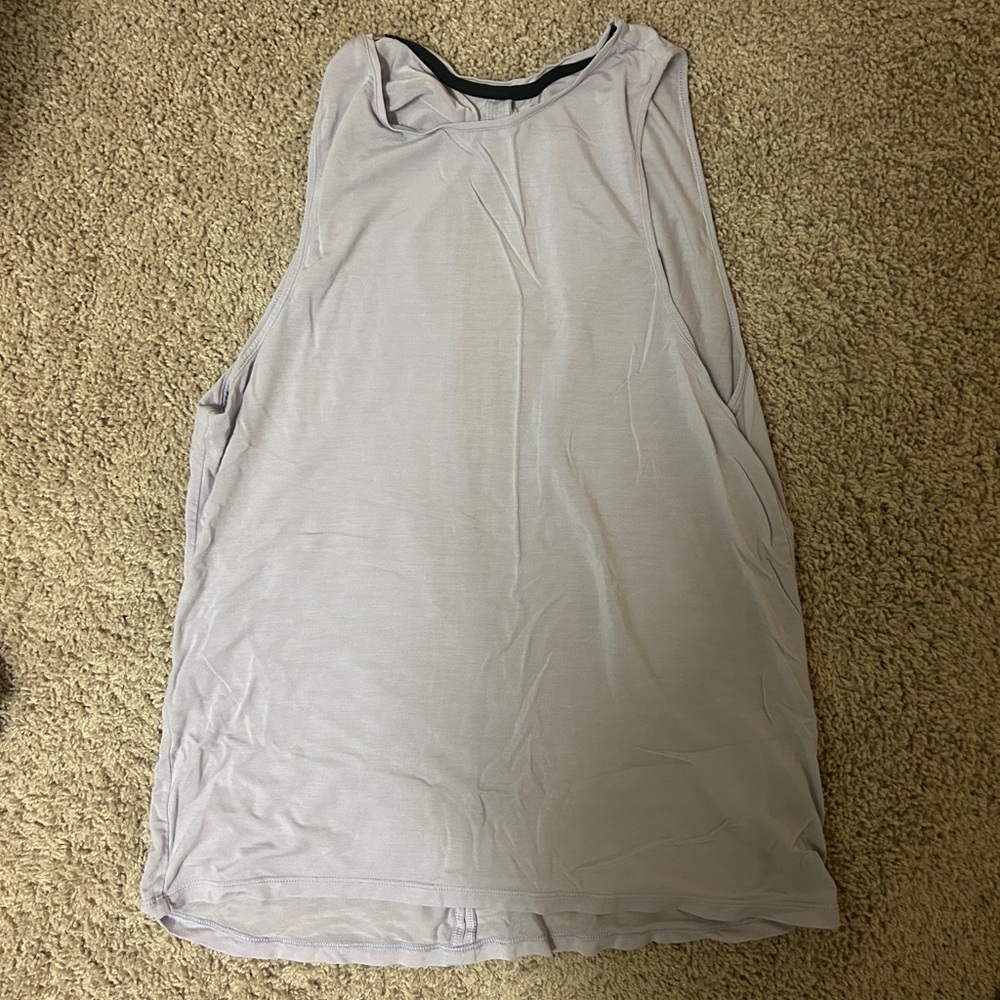 On running light purple workout tank